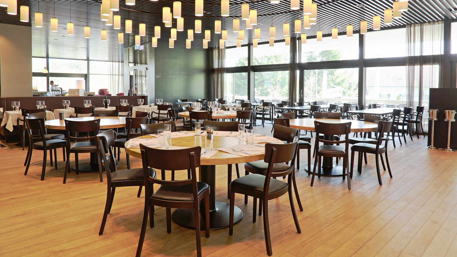 Innenansicht Restaurant Baulüüt